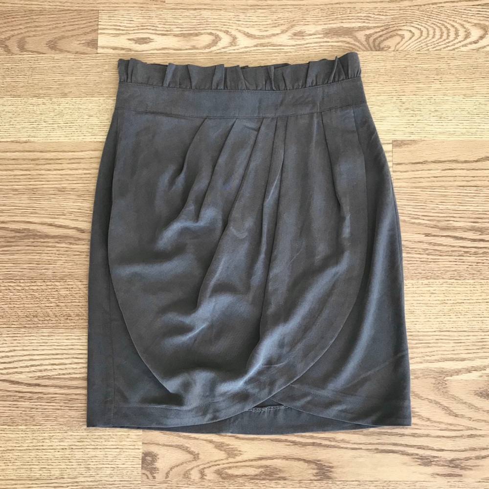 EUC ZARA Gray Tencel Ruffled High Waisted Skirt S